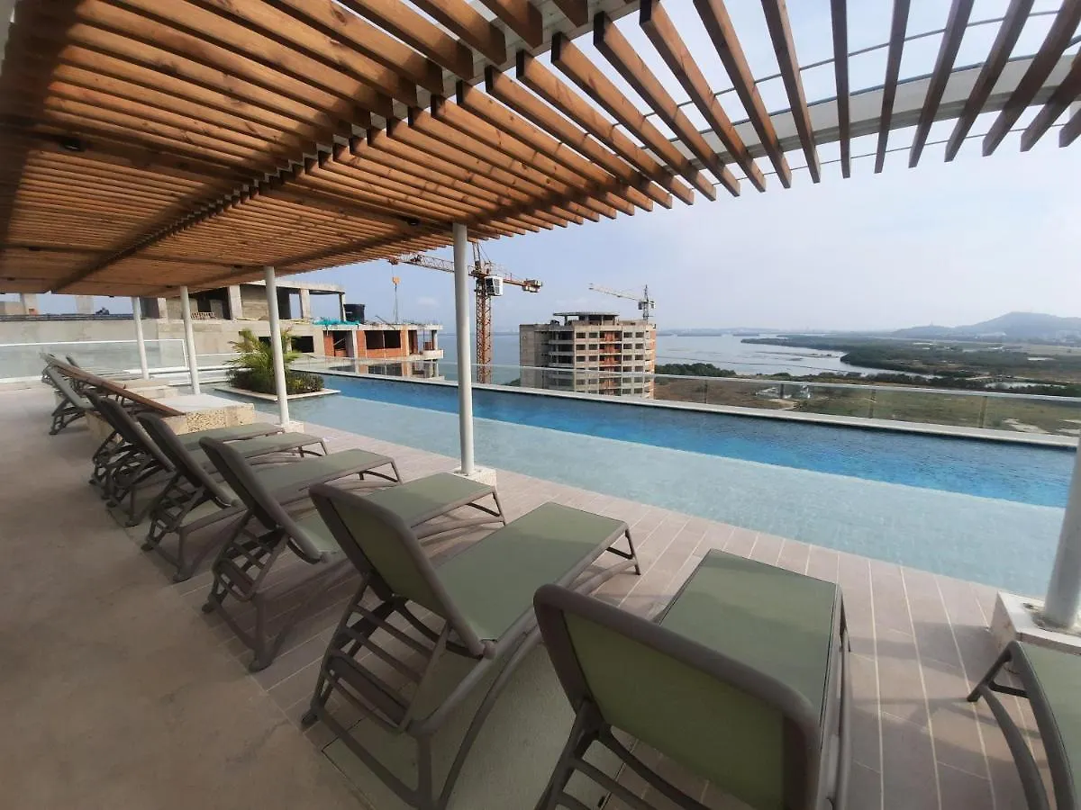 Dominique Cartagena, Beautiful 2 Bedroom Apartment  Cartagena