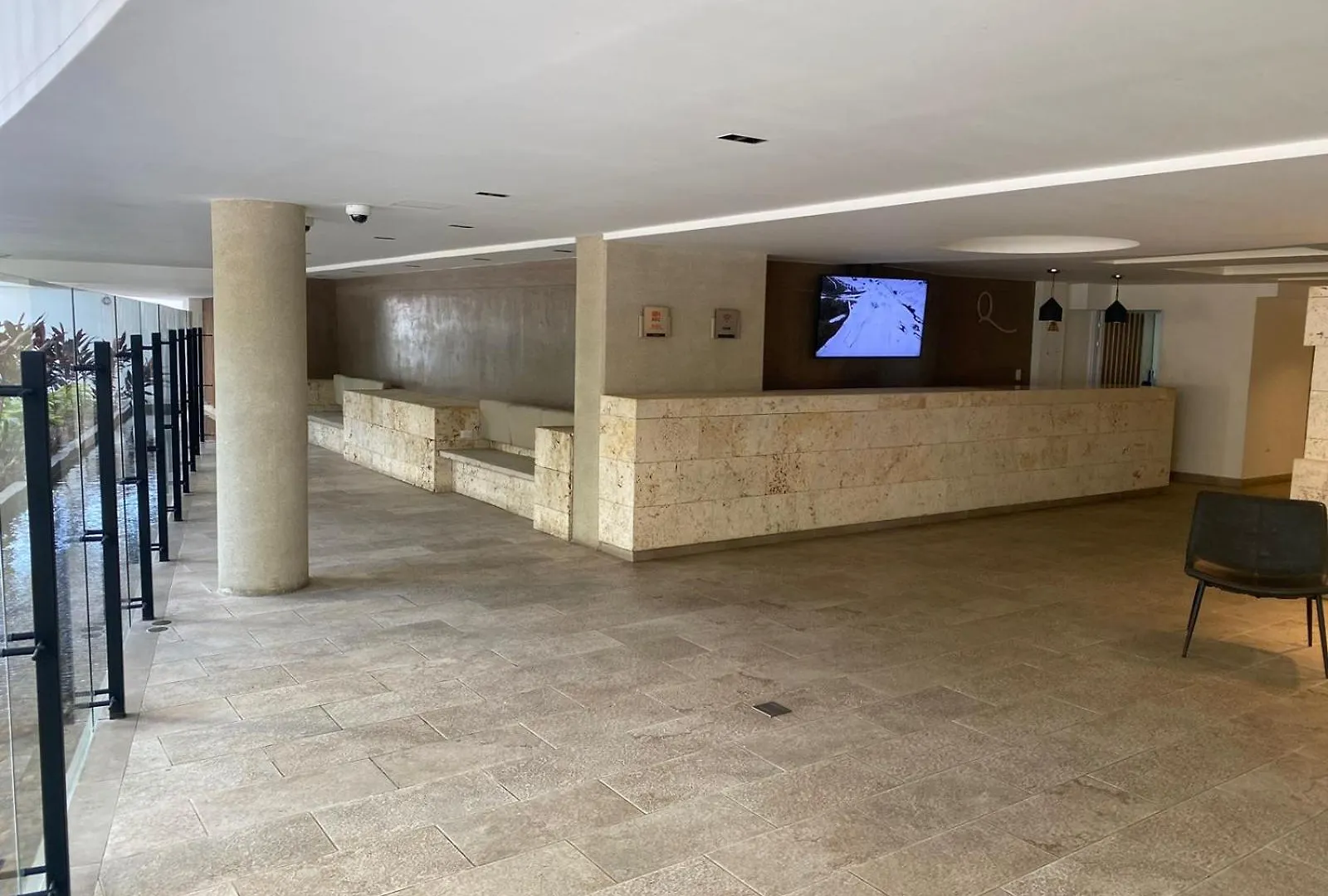 Dominique Cartagena, Beautiful 2 Bedroom Apartment Cartagena
